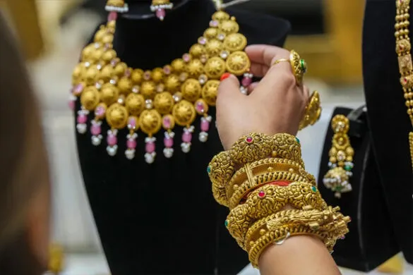 Gold and silver have reached 30-year highs, but a sell-off is now underway, investors are advised to remain cautious.